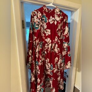 ❤️ Lulus Floral Dress ❤️